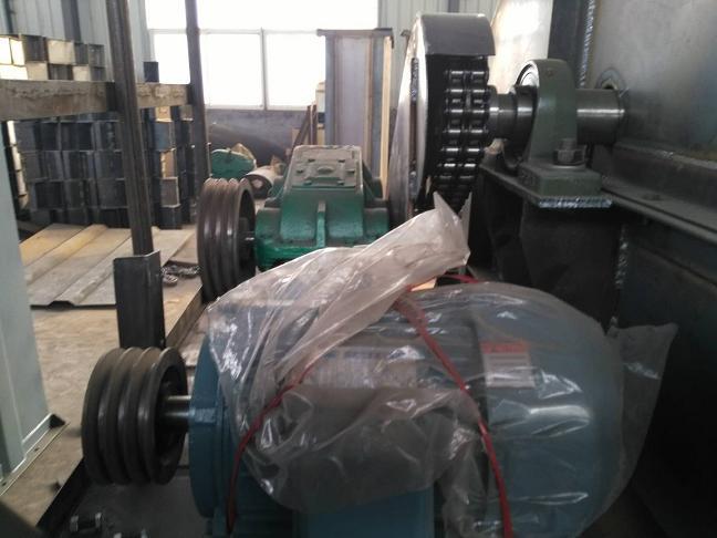 斗式提升機(jī)電機(jī)、斗式提升機(jī)減速機(jī)